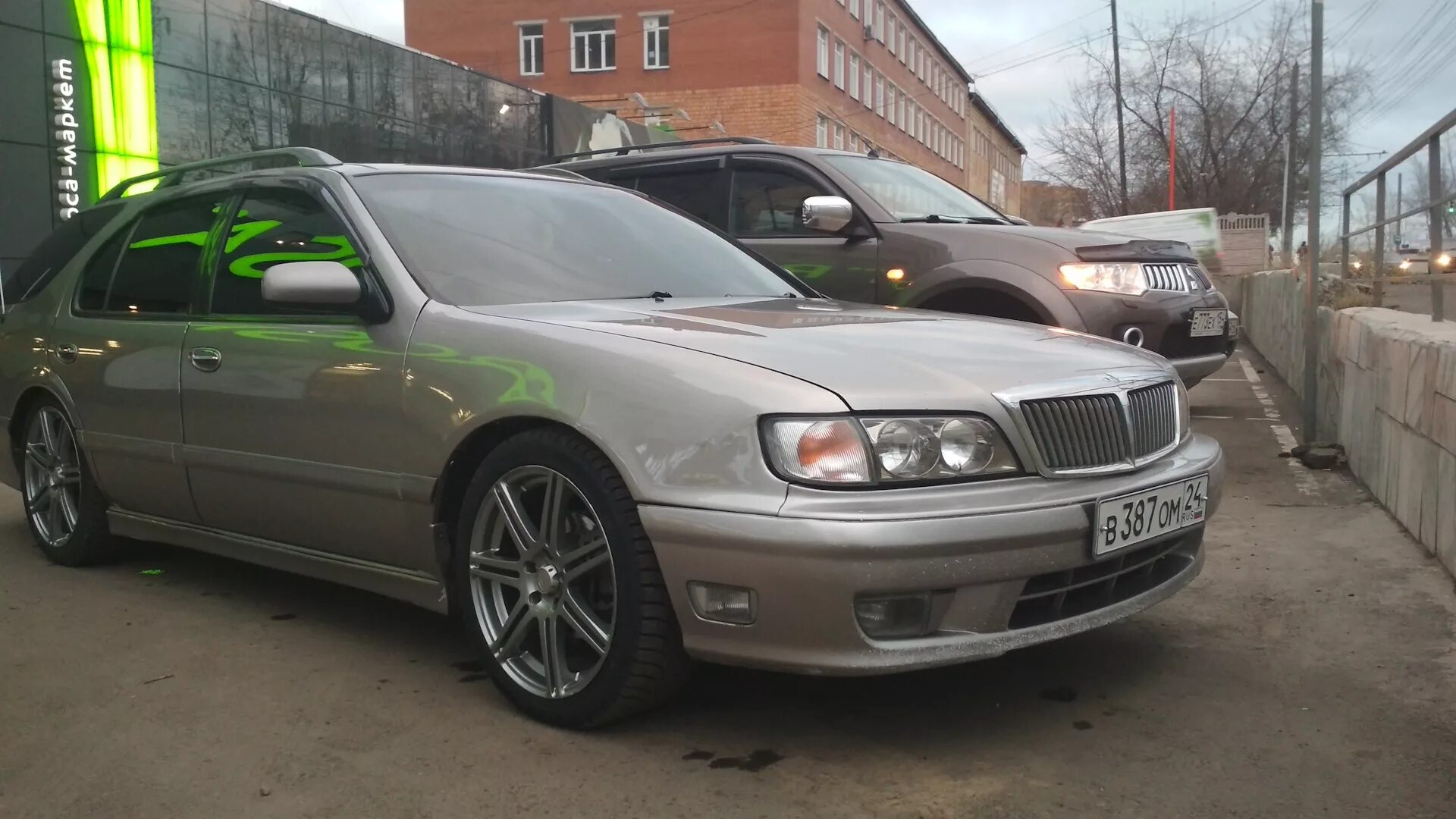 Ниссан цефиро универсал фото Вот к чему приводят эти все мелкие безделушки (3359 и молдинг) - Nissan Cefiro W