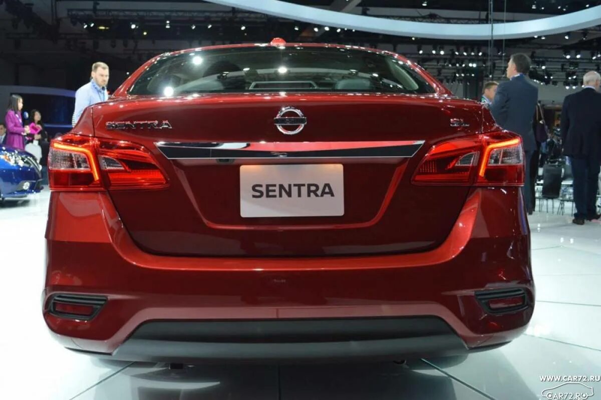 Ниссан центра фото Nissan обновил седан Sentra
