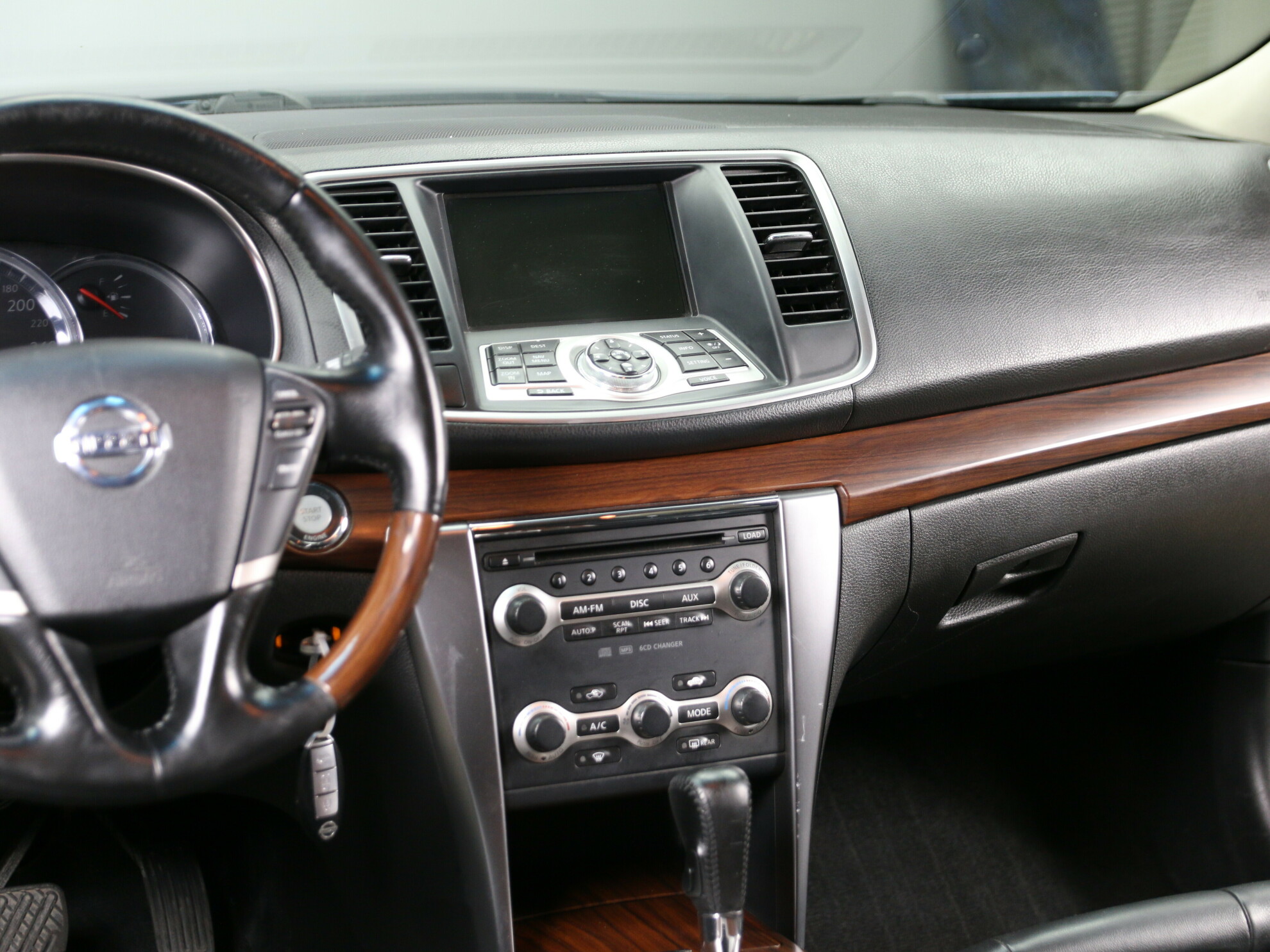 Ниссан теана автомат фото Купить Nissan Teana 2.5 CVT (182 л.с.) 2011 года за 611 000 ₽ в Москве. ID автом