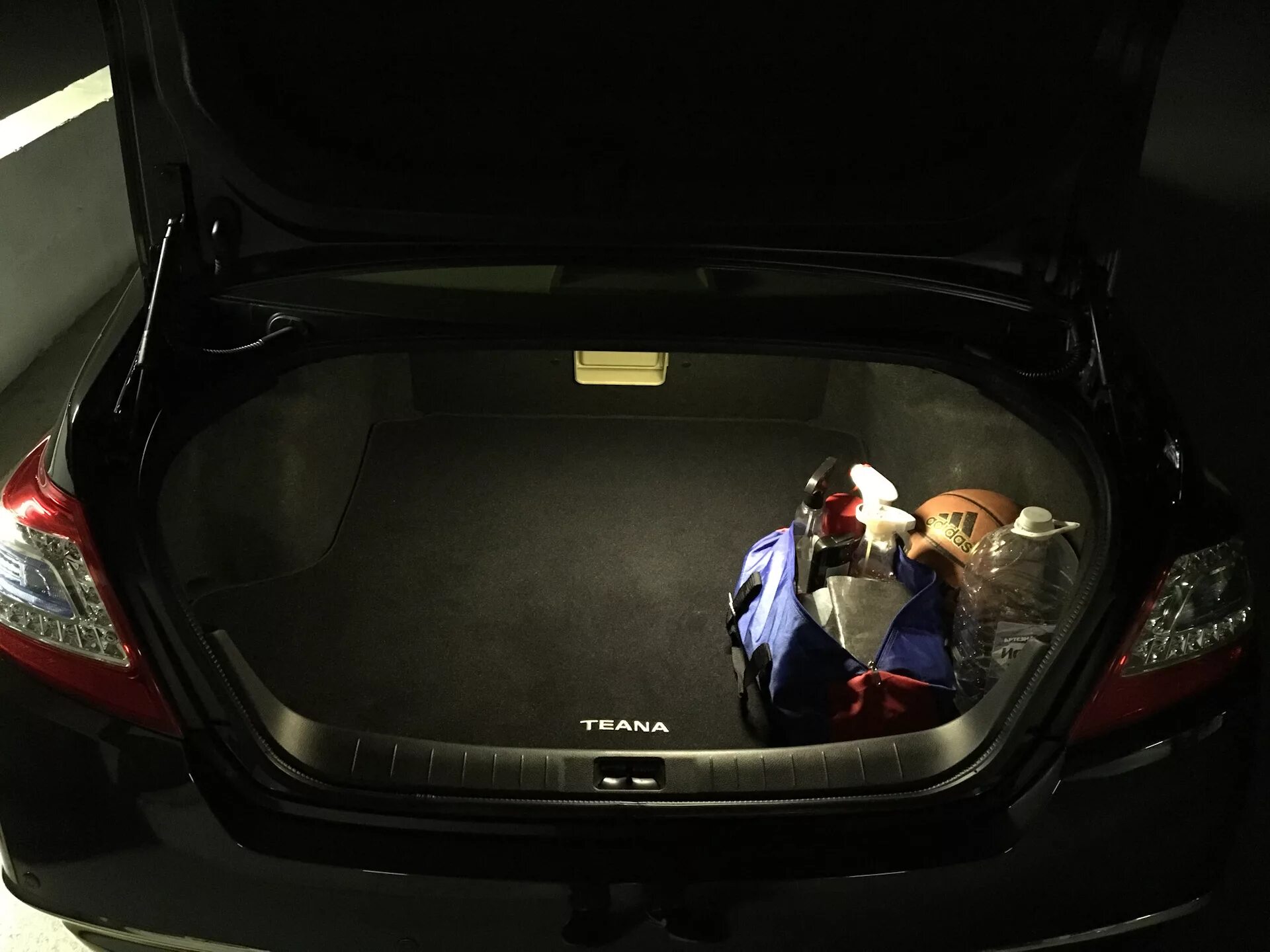 Ниссан теана багажник фото Подсветка багажника. - Nissan Teana (J32), 2,5 л, 2013 года стайлинг DRIVE2
