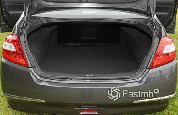 Ниссан теана багажник фото Объем багажника Ниссан Теана в литрах