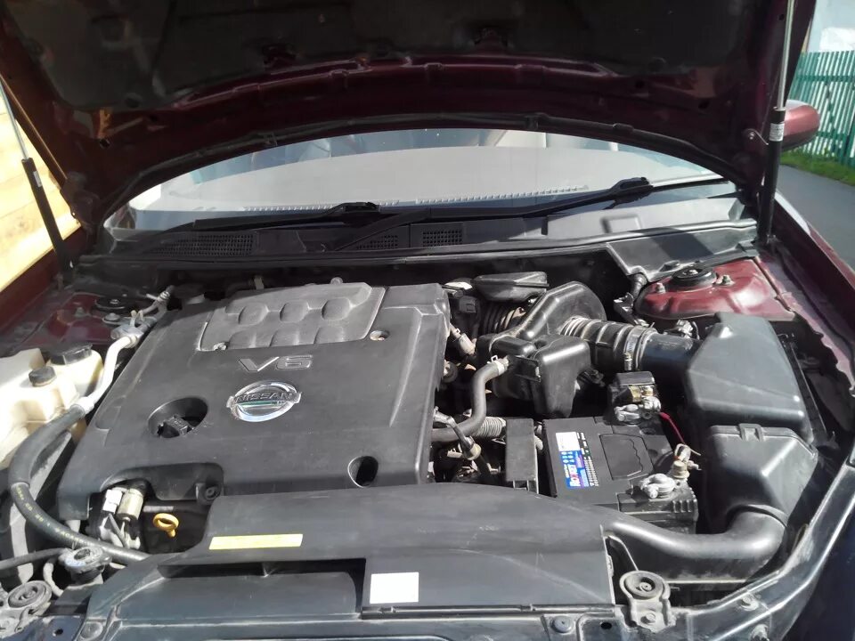 Ниссан теана фото под капотом Стойки на капот. - Nissan Teana (J31), 2,3 л, 2003 года тюнинг DRIVE2