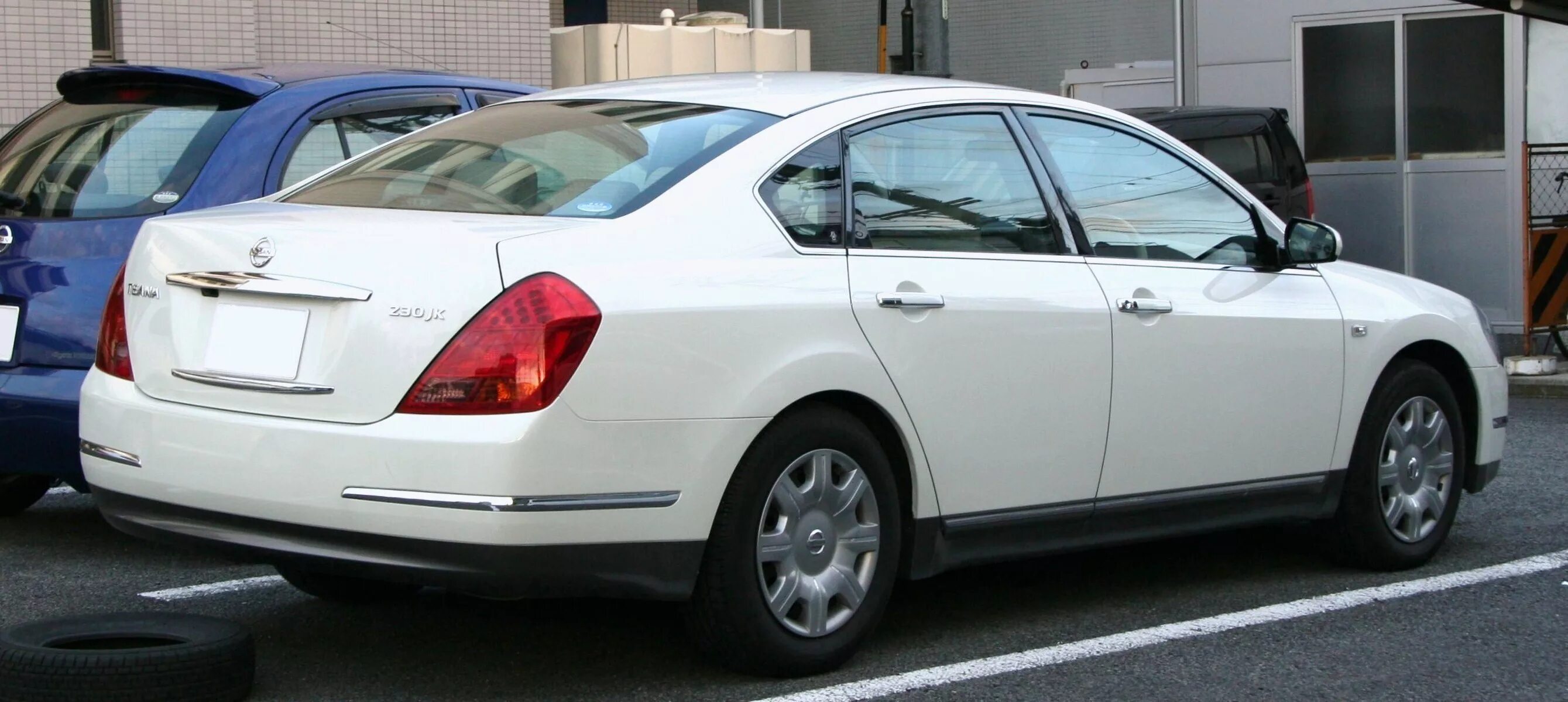 Ниссан теана j31 фото File:2005-2008 NISSAN TEANA JK rear.jpg - Wikipedia