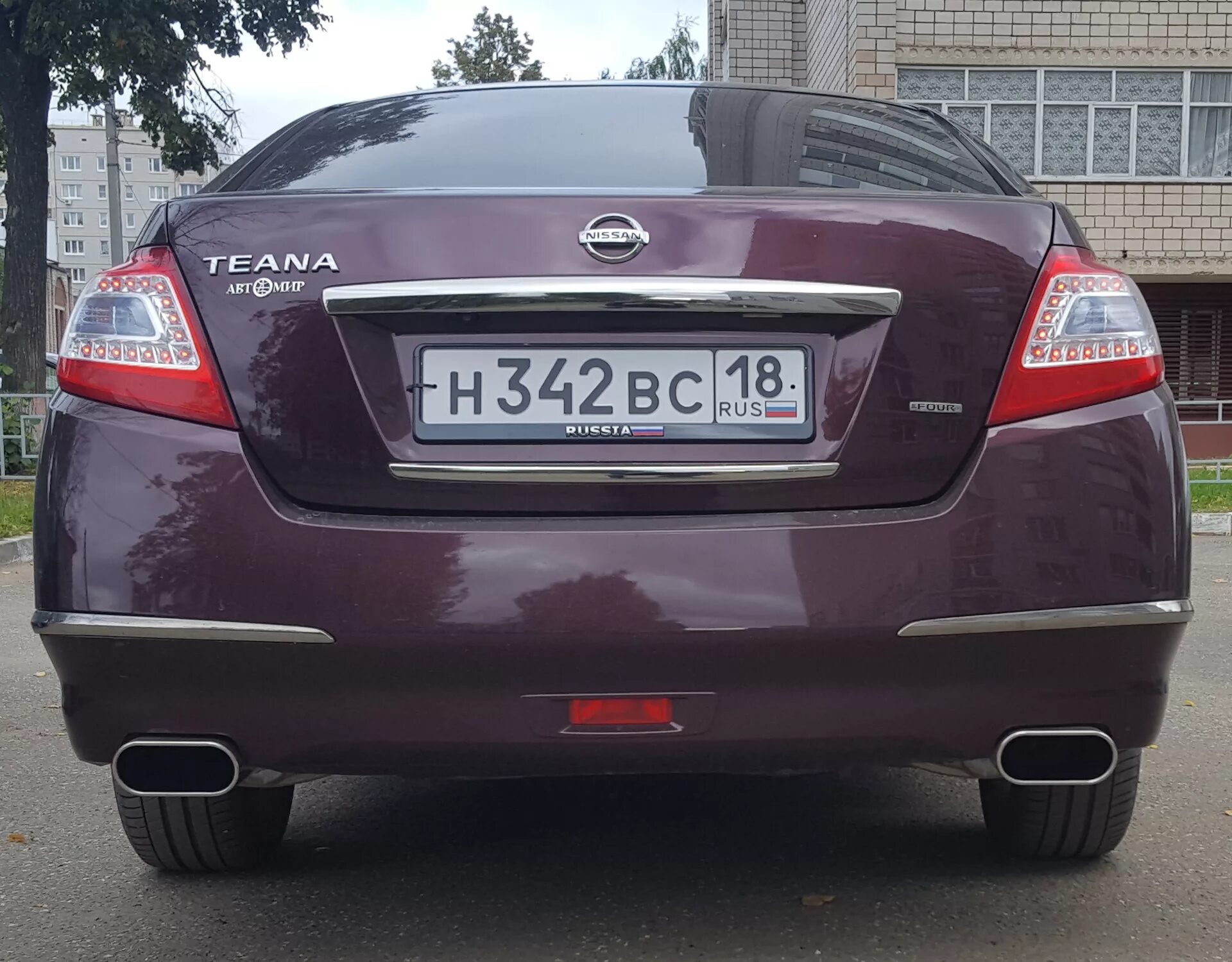 Ниссан теана тюнинг выхлопа Насадки на глушитель (часть 3) - Nissan Teana (J32), 2,5 л, 2011 года аксессуары