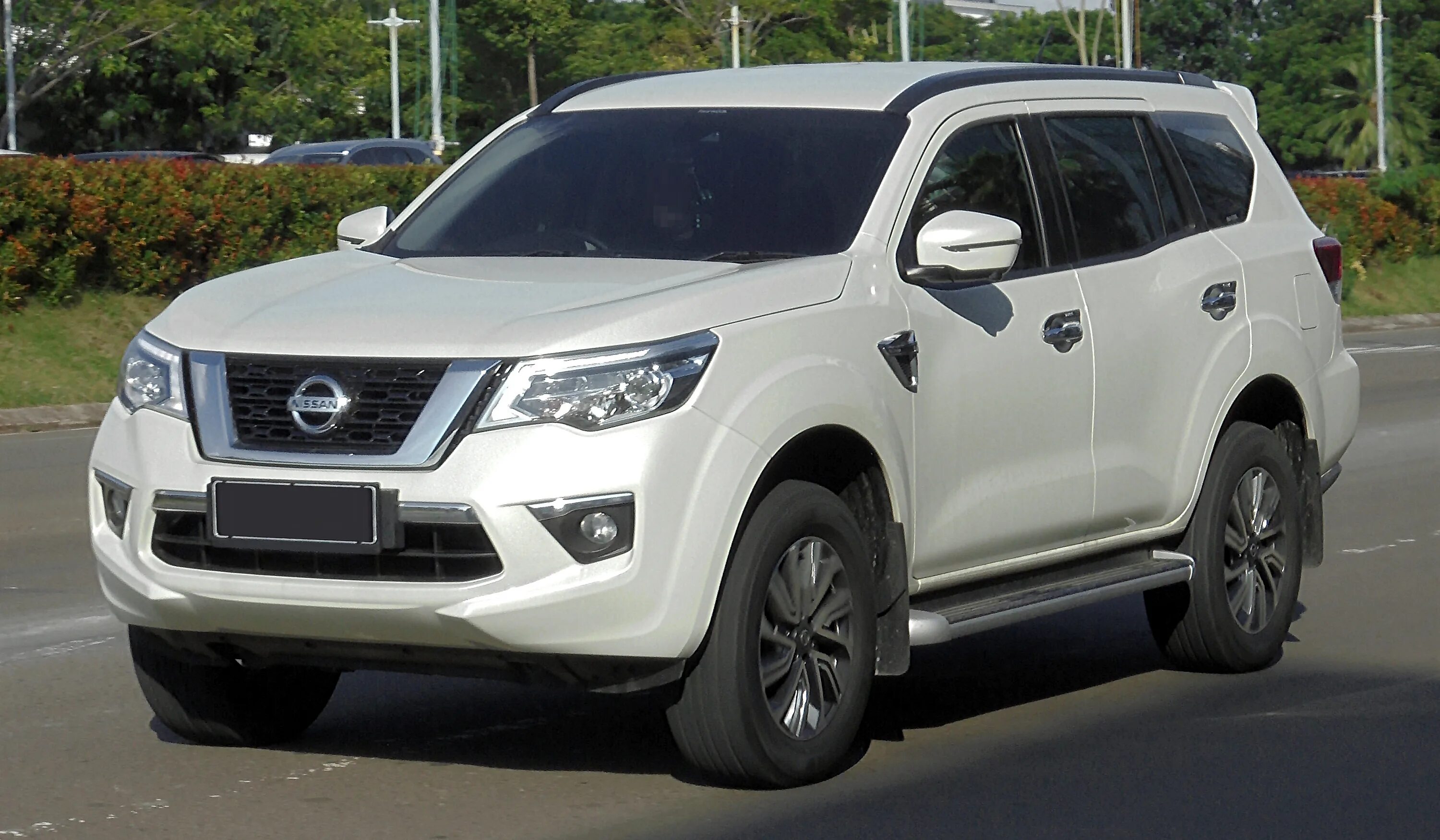 Ниссан терра фото File:2019 Nissan Terra 2.5 VL 4x2 D23 (20200222).jpg - Wikipedia
