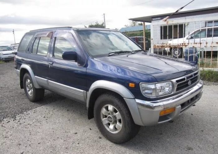 Ниссан террано 1997 фото Старый внедорожник на рынке б/у автомобилей - выбираем легенду