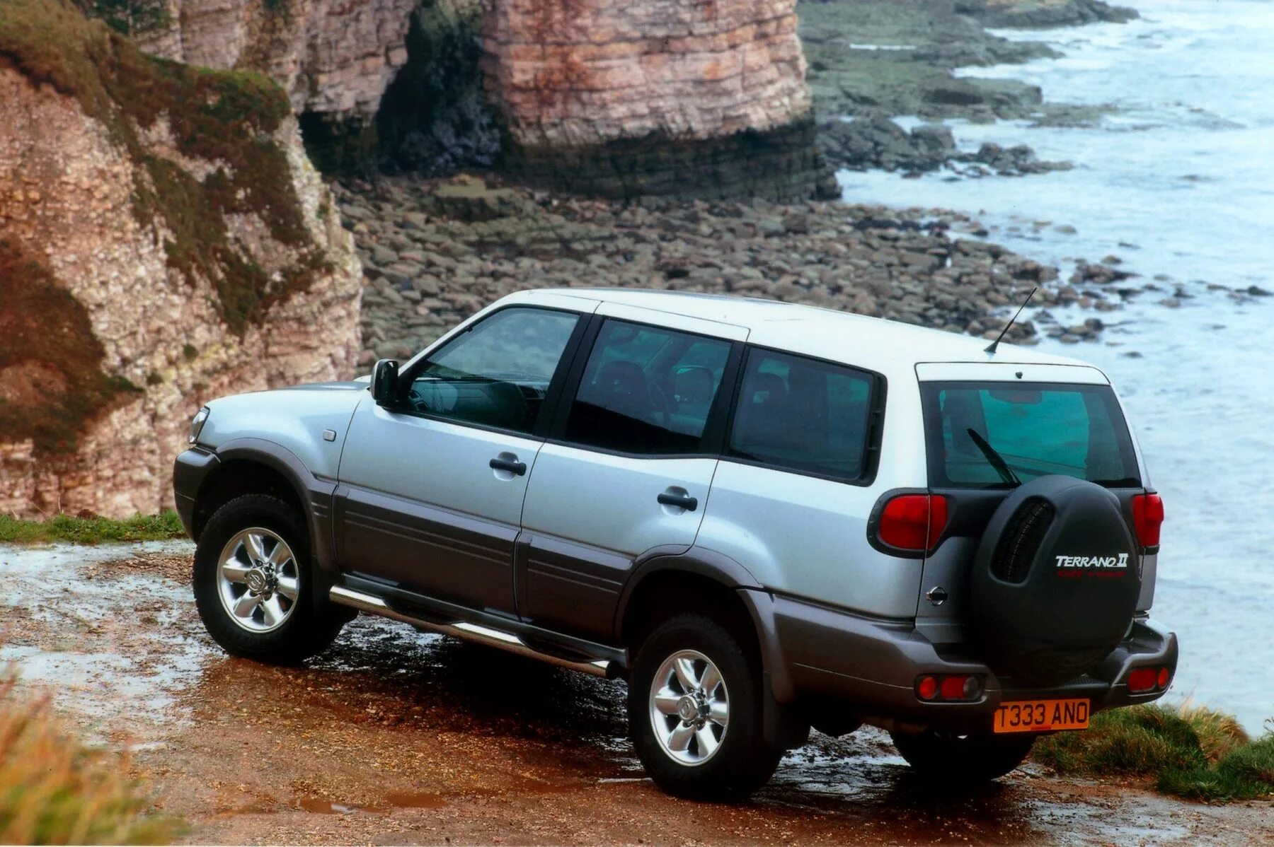 Ниссан террано 2 фото Nissan Terrano SUV. Former land conqueror - AUTOBOOM.co.il