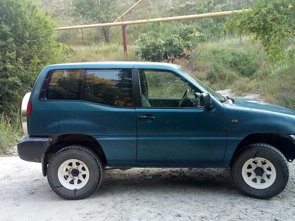 Ниссан террано 2 фото Купить б/у Nissan Terrano II 2.7d MT (101 л.с.) 4WD дизель механика в Симферопол