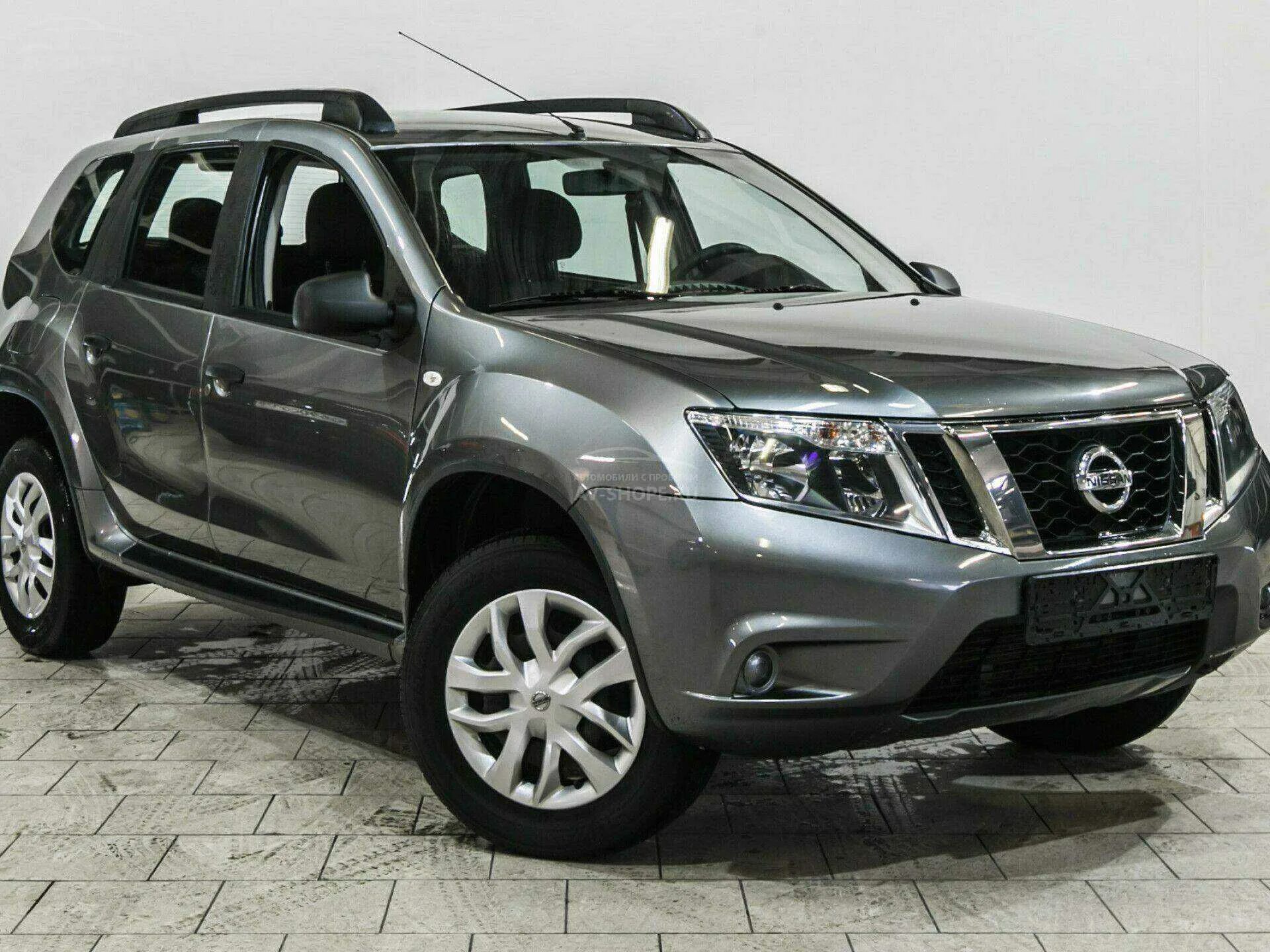 Ниссан террано 2014 фото Купить Nissan Terrano 1.6 MT (102 л.с.) 2014 года, с пробегом в кредит Ниссан Те