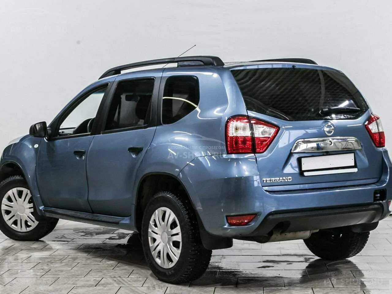 Ниссан террано 2014 фото Купить Nissan Terrano 1.6i MT (102 л.с.) 2014 года, с пробегом в кредит Ниссан Т