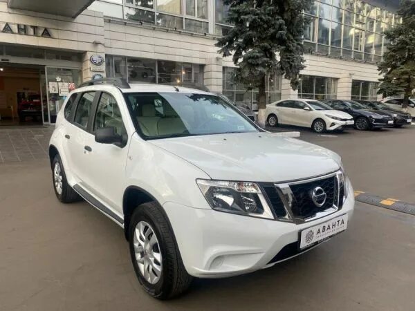 Ниссан террано 2020 фото Продажа Ниссан Террано 2020 в Москве, левый руль, б/у, джип/suv 5 дв.