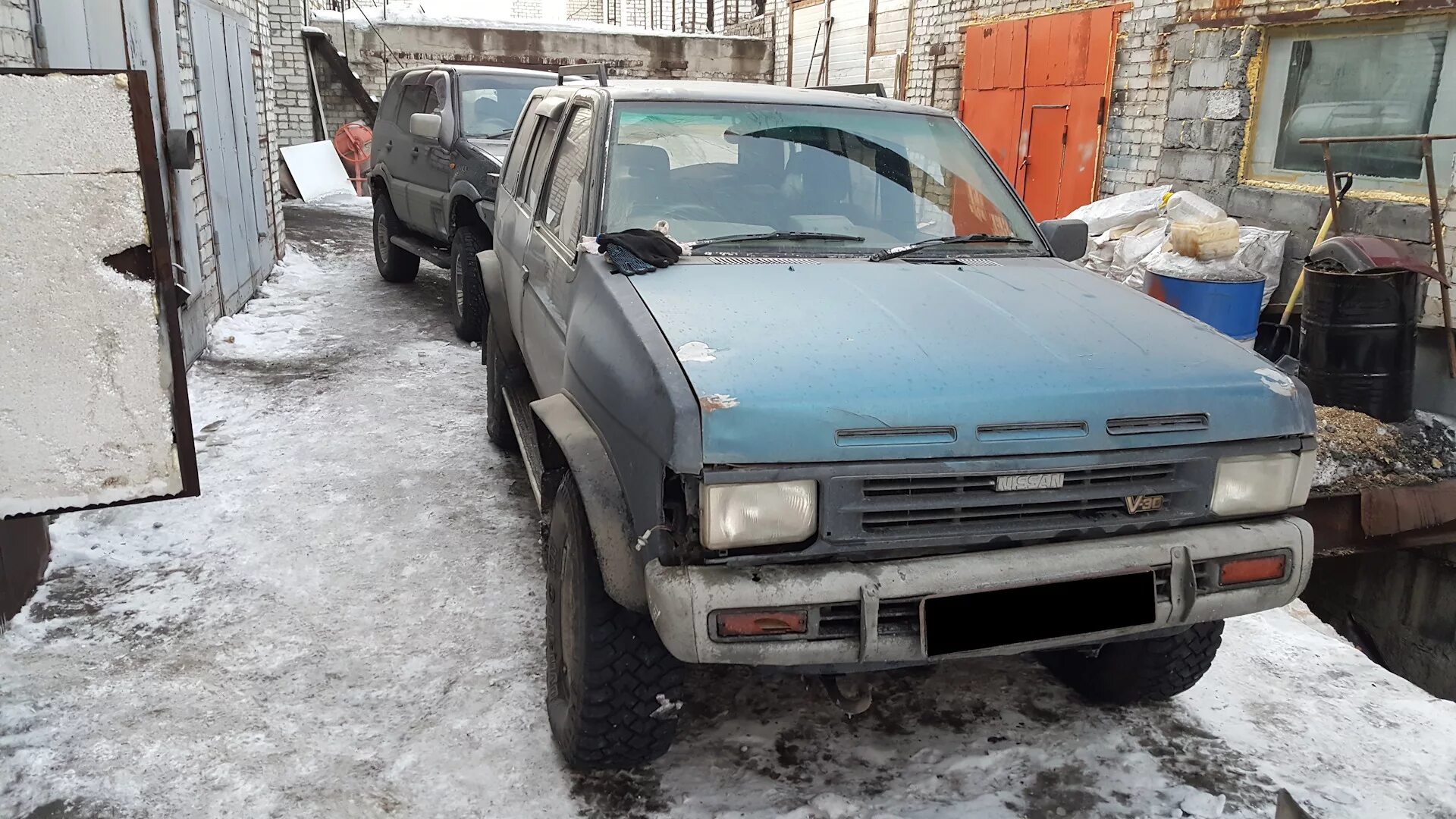 Ниссан террано 21 кузов фото Разбираю Nissan Terrano 21кузов VG30 - Nissan Mistral, 3 л, 1994 года другое DRI