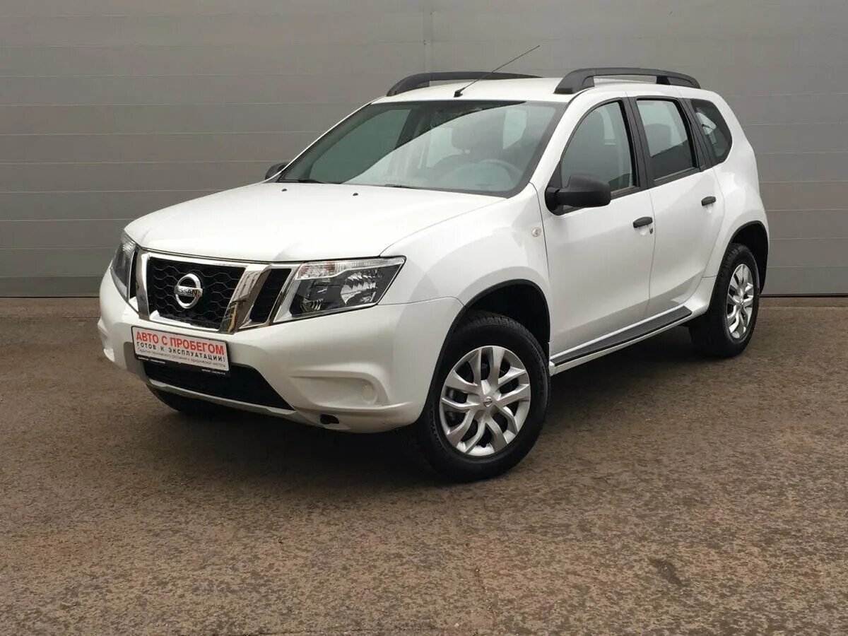 Ниссан террано белый фото Купить б/у Nissan Terrano III (D10) 1.6 MT (114 л.с.) 4WD бензин механика в Моск