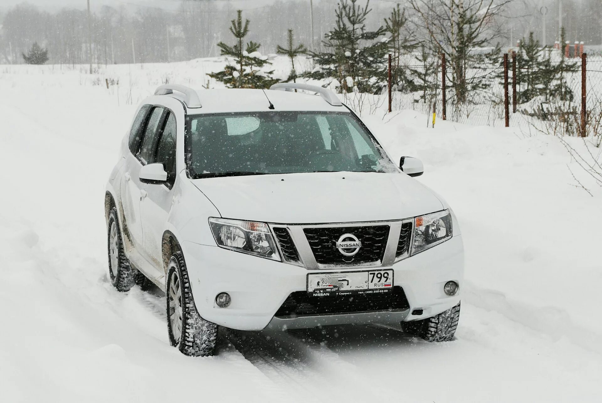 Ниссан террано белый фото Снежное дачное воскресенье - Nissan Terrano III, 1,6 л, 2018 года путешествие DR
