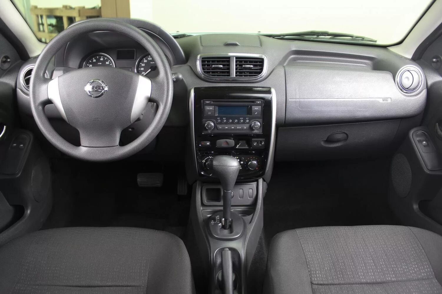 Ниссан террано фото салона внутри Выборы! Выборы! Кандидаты. Duster, Terrano и Creta - Nissan Terrano III, 2 л, 20