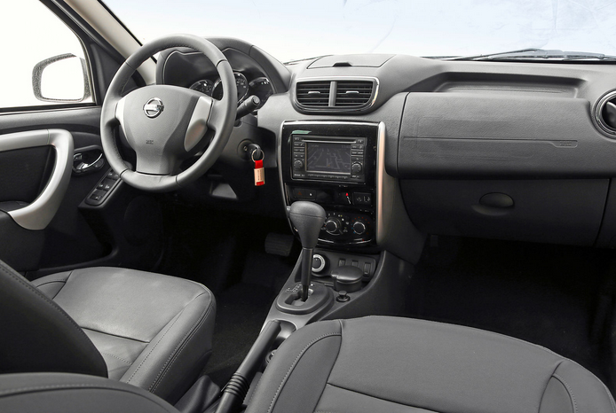 Ниссан террано фото салона внутри Nissan Terrano с новыми моторами "Nissan Sentra Клуб" - сайт владельцев автомоби