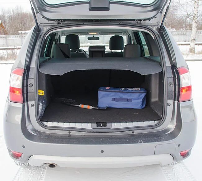 Ниссан террано фото салона внутри и багажника Тест-драйв Nissan Terrano: "дедушкин джип"