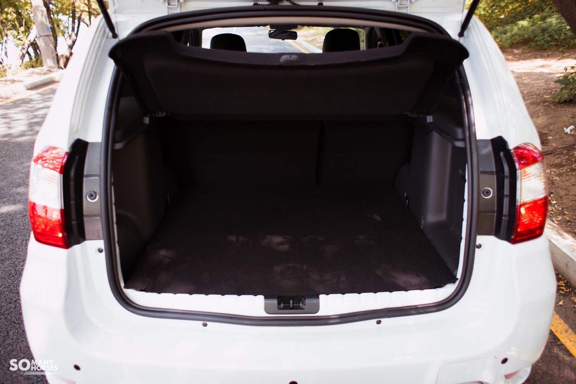 Ниссан террано фото салона внутри и багажника Terrano багажник