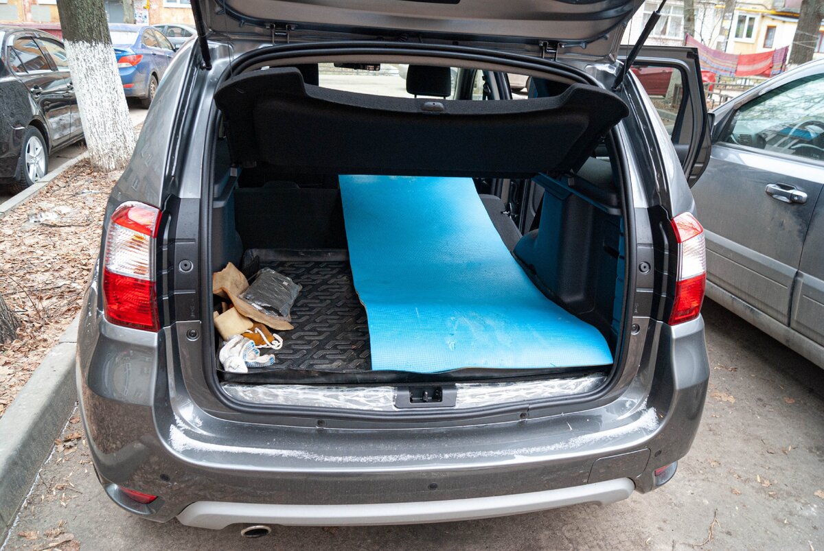 Ниссан террано фото салона внутри и багажника Снять заднее сиденье ниссан террано HaiCar.ru