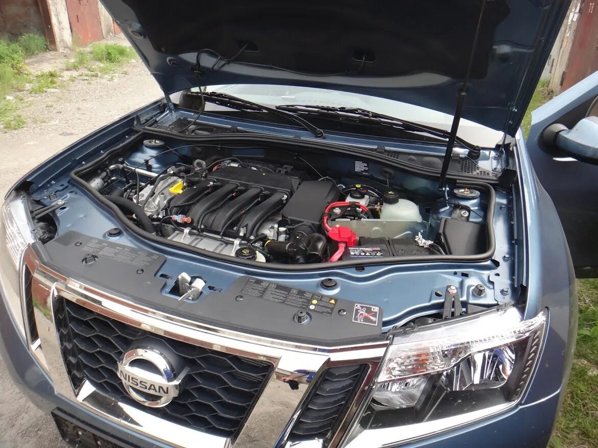 Ниссан террано под капотом фото Уплотнитель капота - Nissan Terrano III, 2 л, 2015 года аксессуары DRIVE2