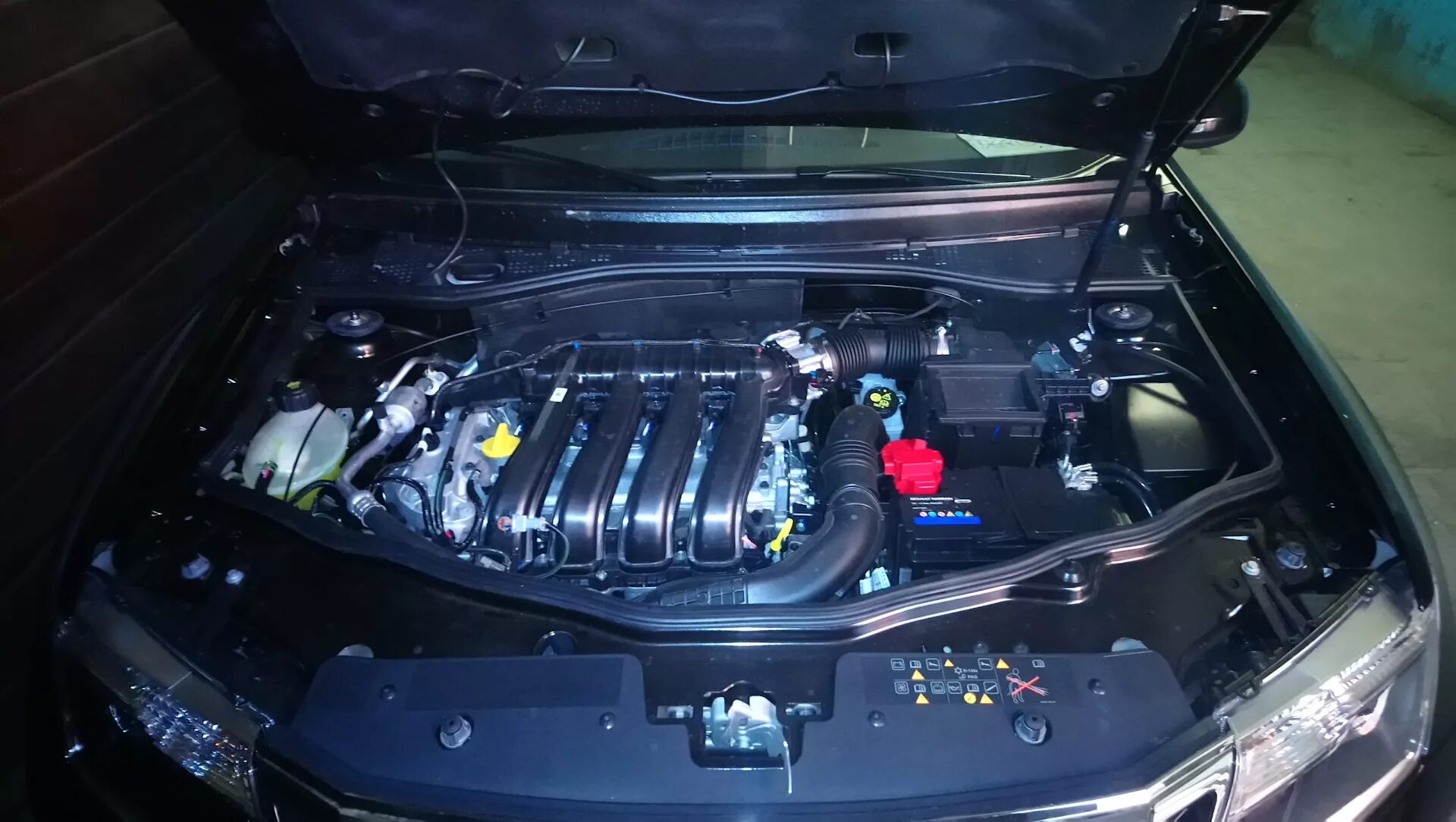 Ниссан террано под капотом фото 4. Уплотнитель капота - Nissan Terrano III, 2 л, 2018 года аксессуары DRIVE2