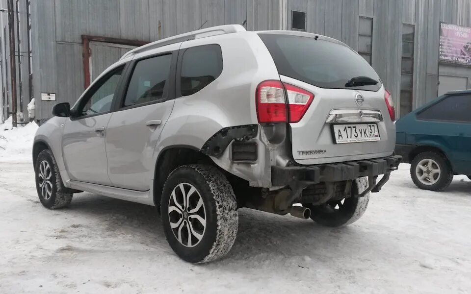 Ниссан террано сзади фото Из чего состоит задняя часть машины, скрытая под бампером. - Nissan Terrano III,