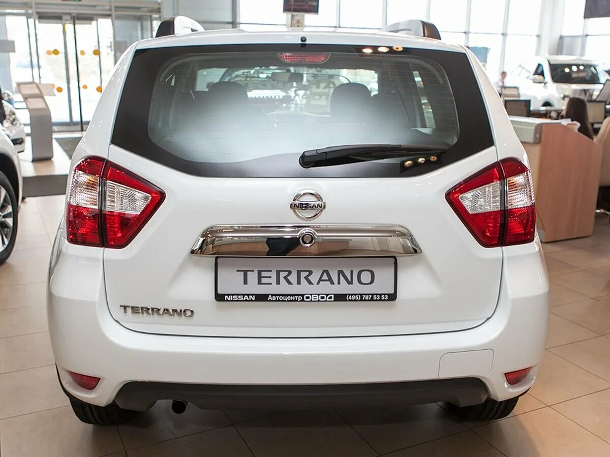 Ниссан террано сзади фото Купить новый Nissan Terrano III (D10) 1.6 MT (114 л.с.) бензин механика в Москве