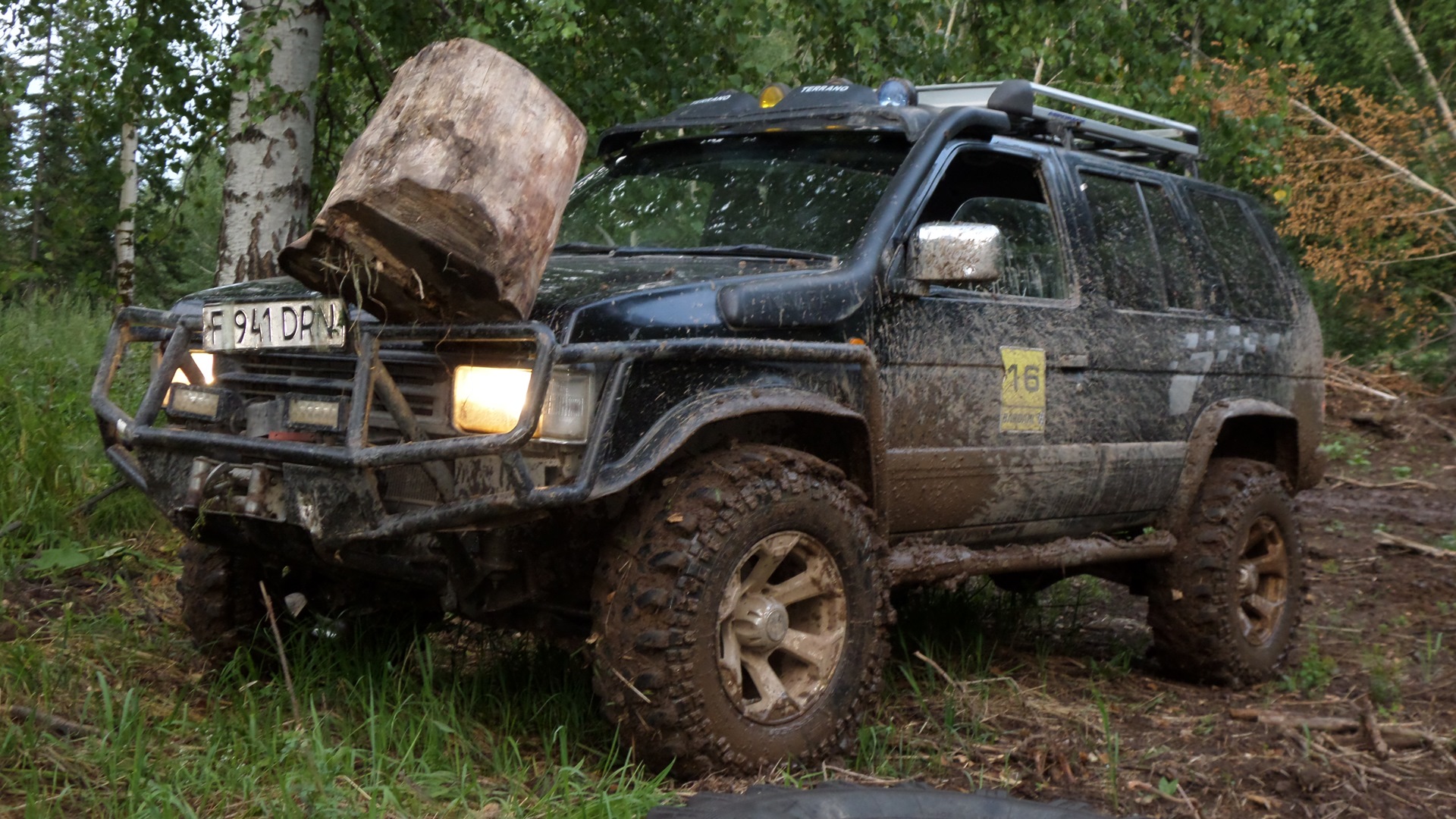 Ниссан террано тюнинг для бездорожья Nissan Terrano I 2.7 дизельный 1995 БокОхоД на DRIVE2