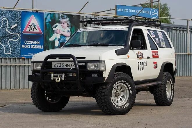 Ниссан террано тюнинг для бездорожья Nissan terrano, Nissan hardbody 4x4, Nissan trucks
