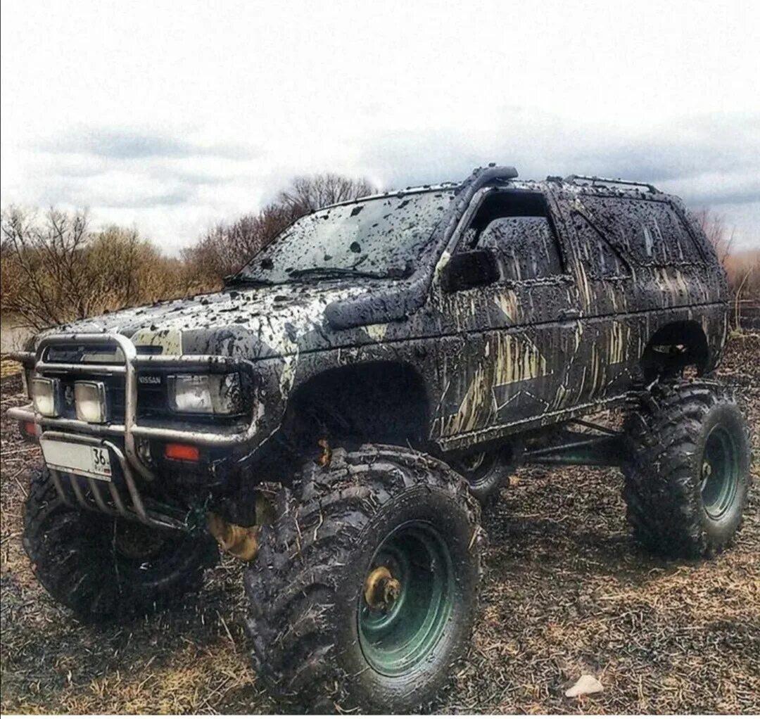 Ниссан террано тюнинг для бездорожья Фотография "Легендарный внедорожник Nissan Terrano и почти стоковый легковой.
