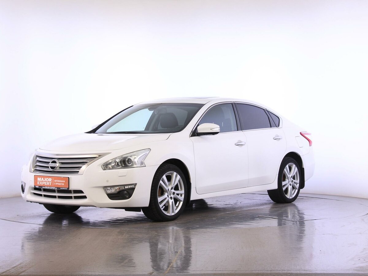 Ниссан тиана фото и цена с пробегом Купить б/у Nissan Teana III 2.5 CVT (173 л.с.) бензин вариатор в Москве: белый Н