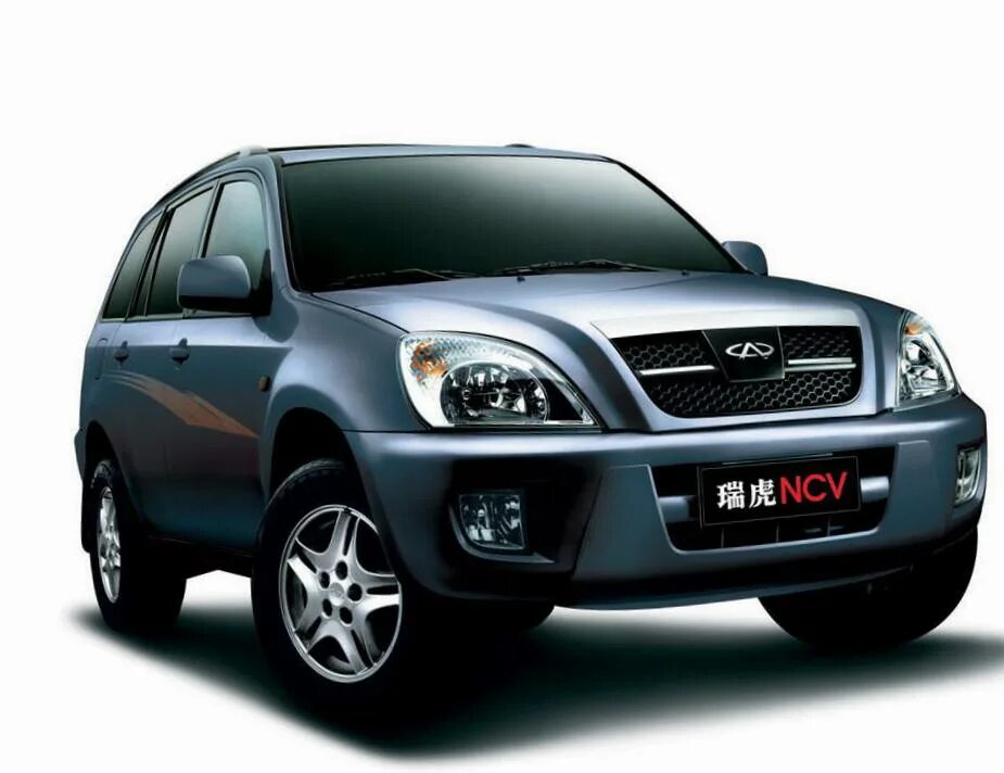 Ниссан тига фото Chery Tiggo (T11) Photos and Specs. Photo: Chery Tiggo (T11) how mach and 16 per