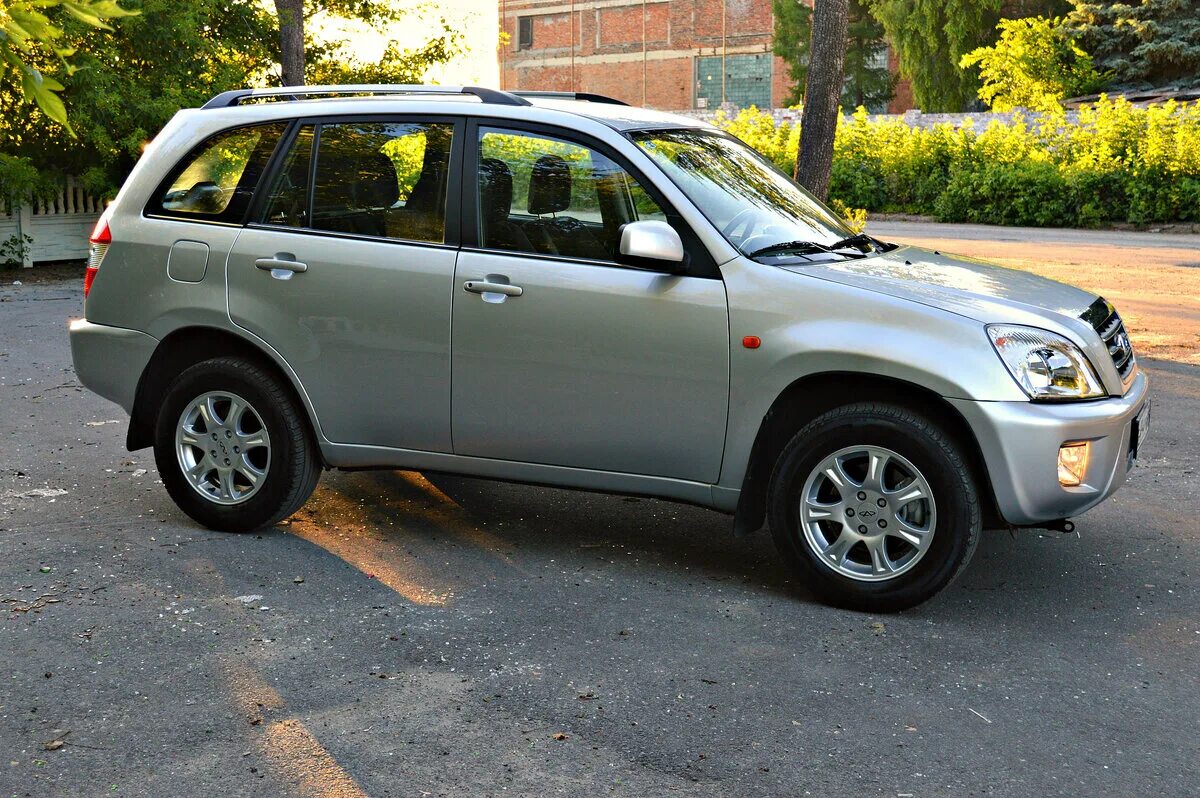 Ниссан тиго фото Chery tiggo t11 новый LkbAuto.ru