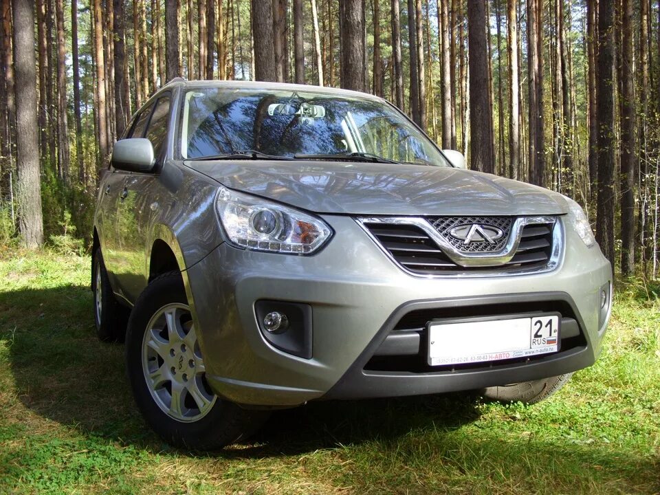 Ниссан тиго фото Фотосет #11. Тёплым осенним деньком. - Chery Tiggo, 1,6 л, 2013 года фотография 