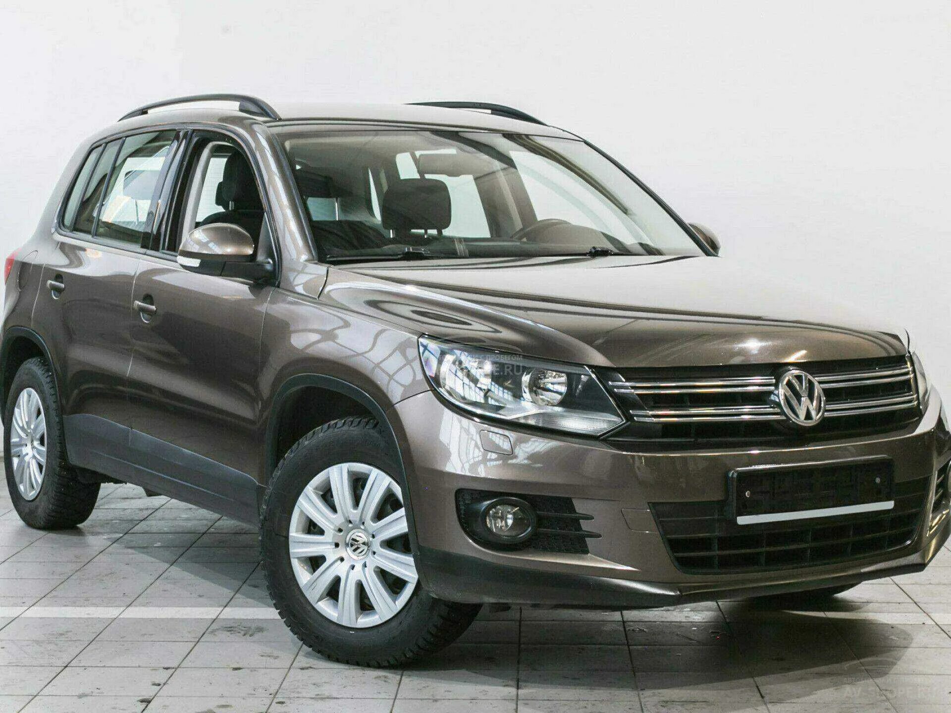 Ниссан тигуан фото цена Купить Volkswagen Tiguan 1.4i MT (122 л.с.) 2014 года, с пробегом в кредит Фольк