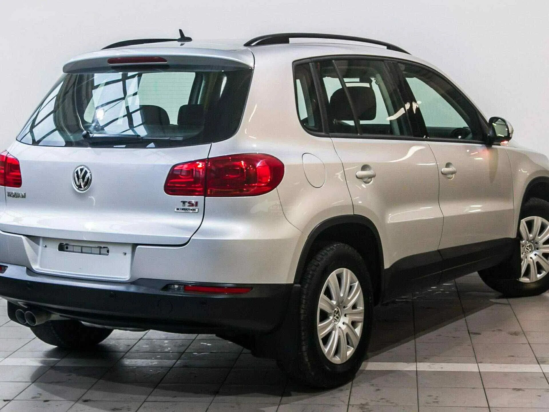 Ниссан тигуан фото цена Volkswagen Tiguan I Рестайлинг Внедорожник 2014 года, 107000 км, по цене 724 900