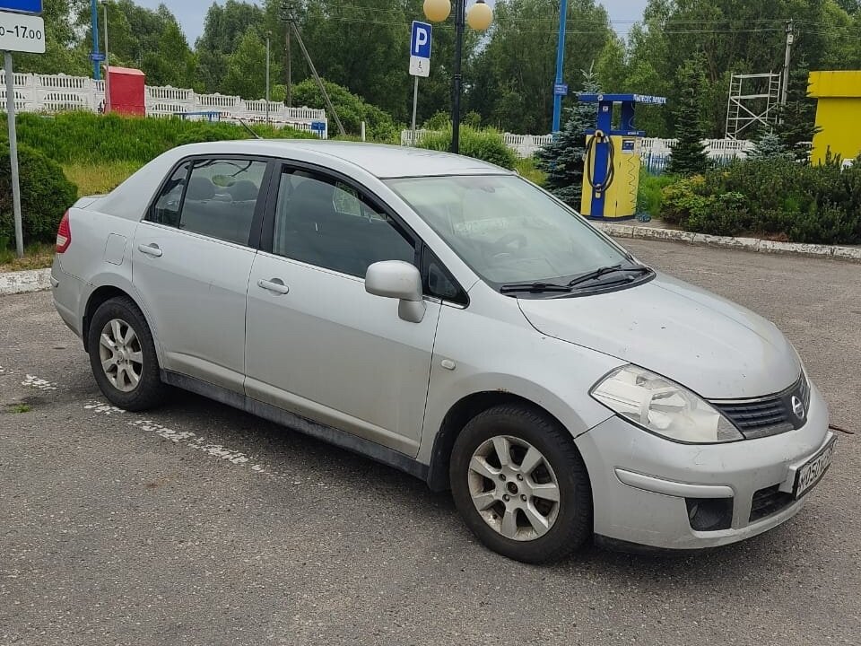 Ниссан тиида 2007 фото Купить б/у Nissan Tiida I 1.8 MT (126 л.с.) бензин механика в Советске: серебрис