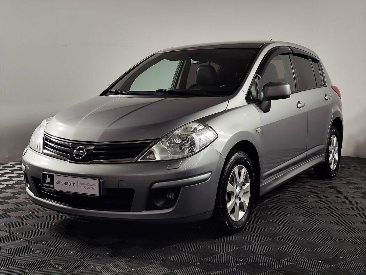 Ниссан тиида 2010 фото Купить б/у Nissan Tiida I Рестайлинг 1.6 AT (110 л.с.) бензин автомат в Санкт-Пе