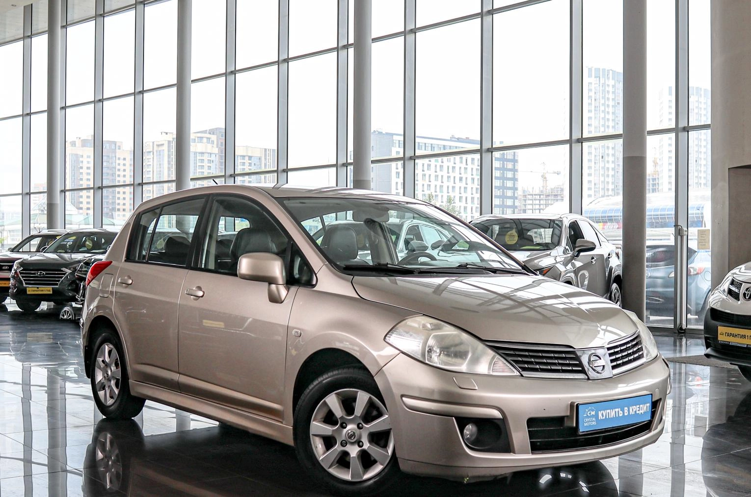 Ниссан тиида 2010 фото Автомобиль в рассрочку в Красноярске - Nissan Tiida 2010 года в г. Красноярск Pr
