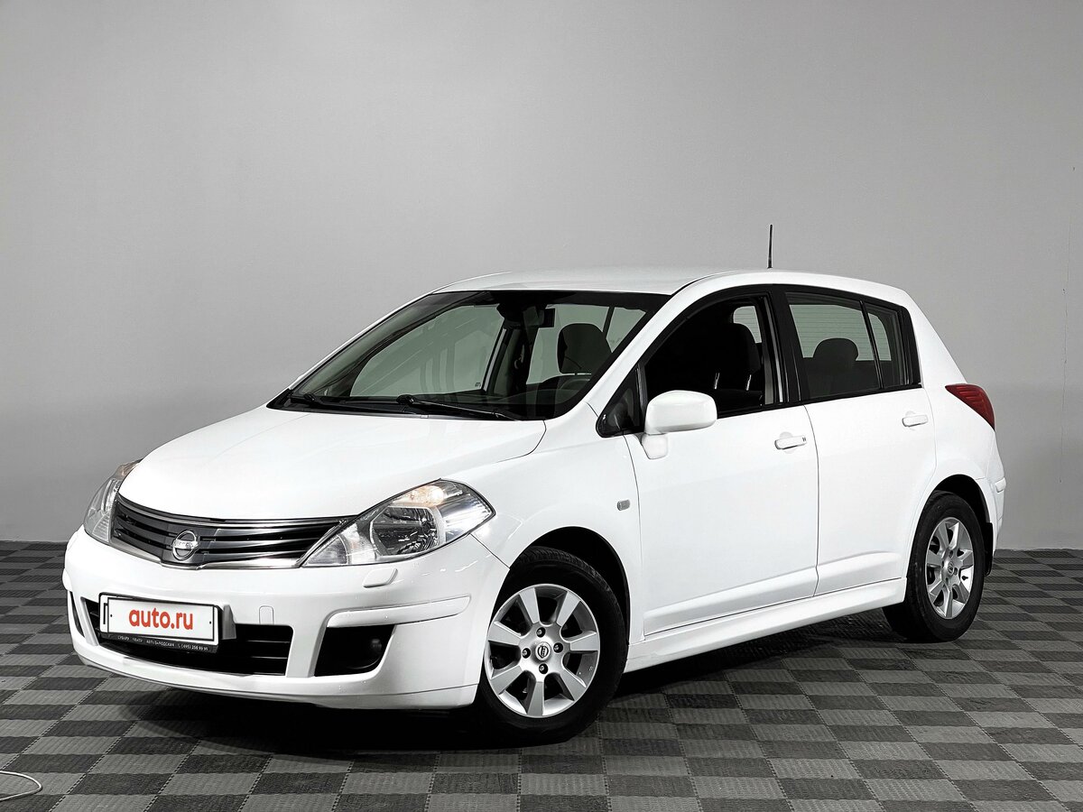 Ниссан тиида 2011 года фото Купить б/у Nissan Tiida I Рестайлинг 1.6 AT (110 л.с.) бензин автомат в Москве: 