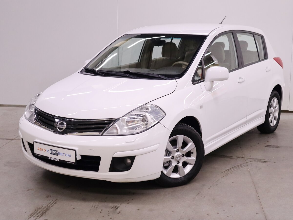 Ниссан тиида 2011 года фото Купить б/у Nissan Tiida I Рестайлинг 1.6 AT (110 л.с.) бензин автомат в Клинцах: