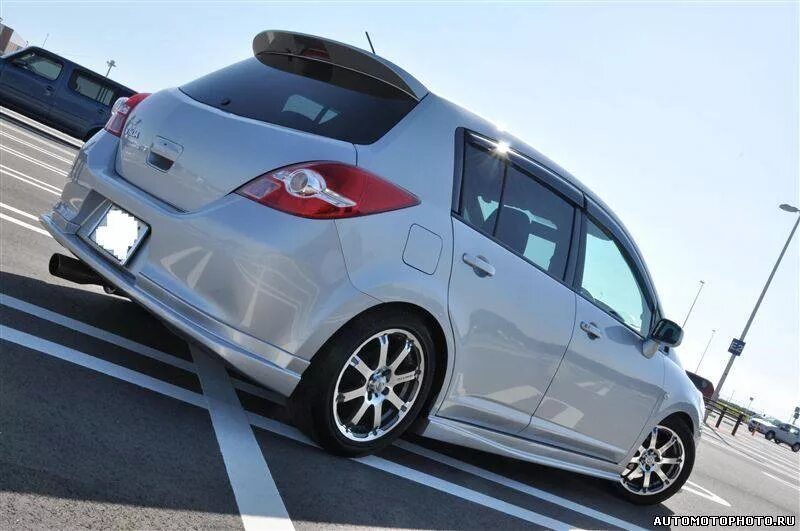 Ниссан тиида c11 тюнинг Подборка красивых Тиид - Nissan Tiida (1G), 1,5 л, 2009 года просто так DRIVE2