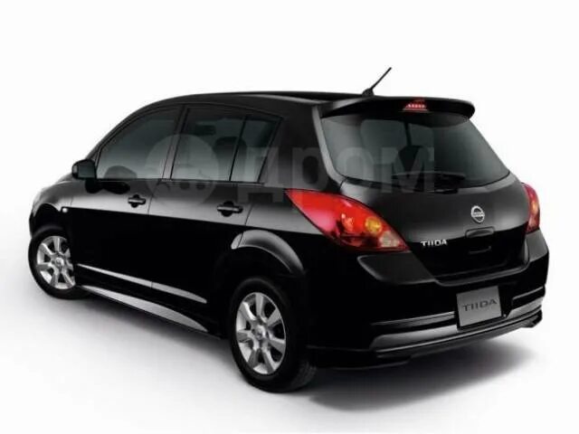 Ниссан тиида фото Предлагаю в аренду новый Nissan Tiida, без водителя в Москве