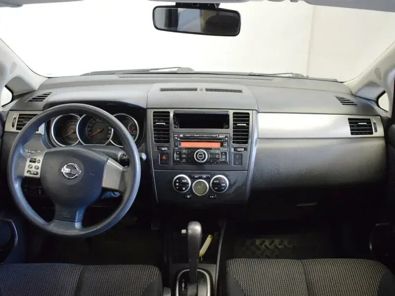 Ниссан тиида фото салона Nissan tiida 2007 салона (39 фото) - фото - картинки и рисунки: скачать бесплатн