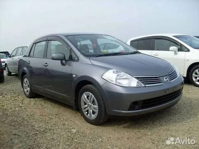Ниссан тиида латио фото Дверь Nissan Tiida купить в Иркутске Запчасти Авито