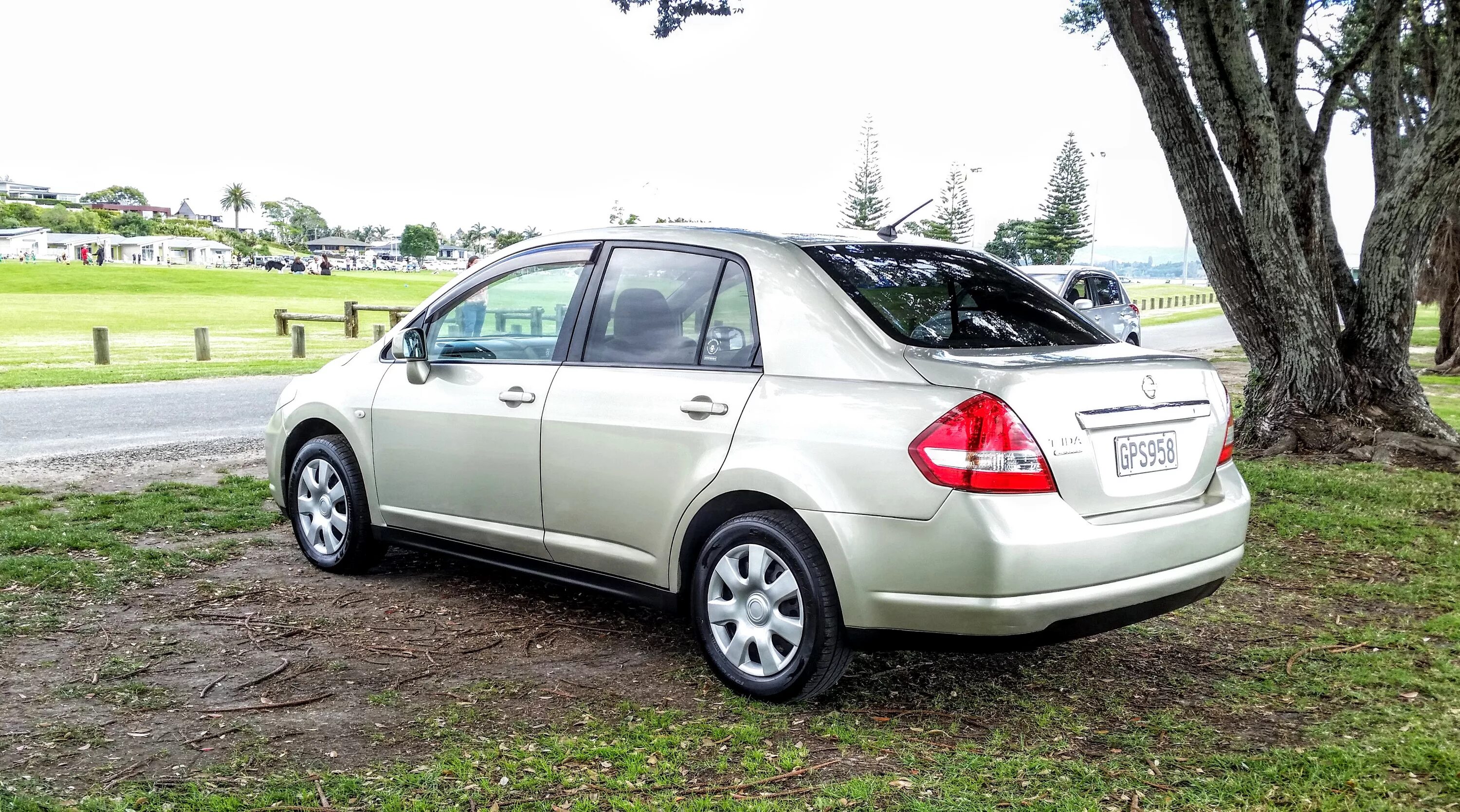 Ниссан тиида латио фото NISSAN TIIDA LATIO 2007 - GFM Autos and Garage