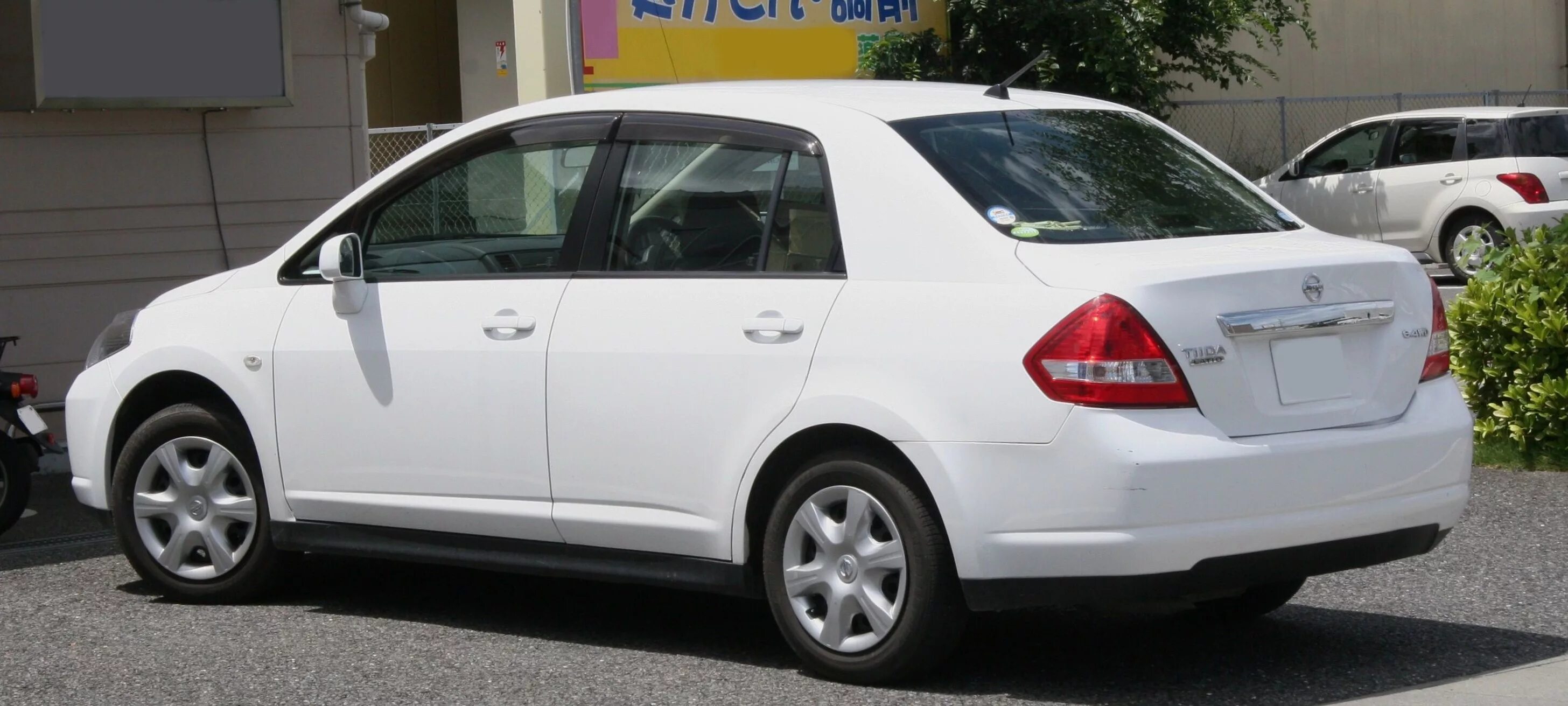 Ниссан тиида латио фото File:2008 NISSAN TIIDA LATIO rear.jpg - Wikipedia