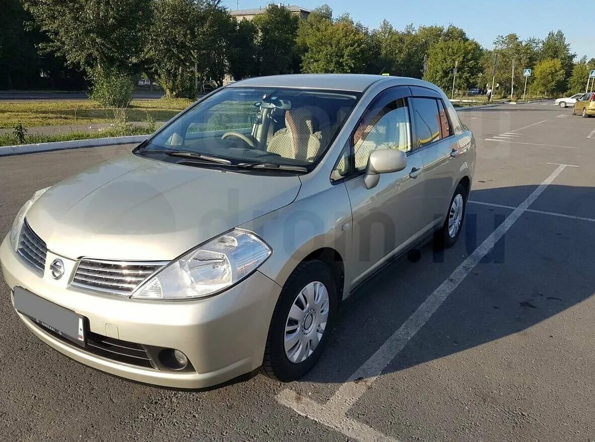 Ниссан тиида латио фото Nissan tiida latio отличие от tiida фото АвтоБаза.ру