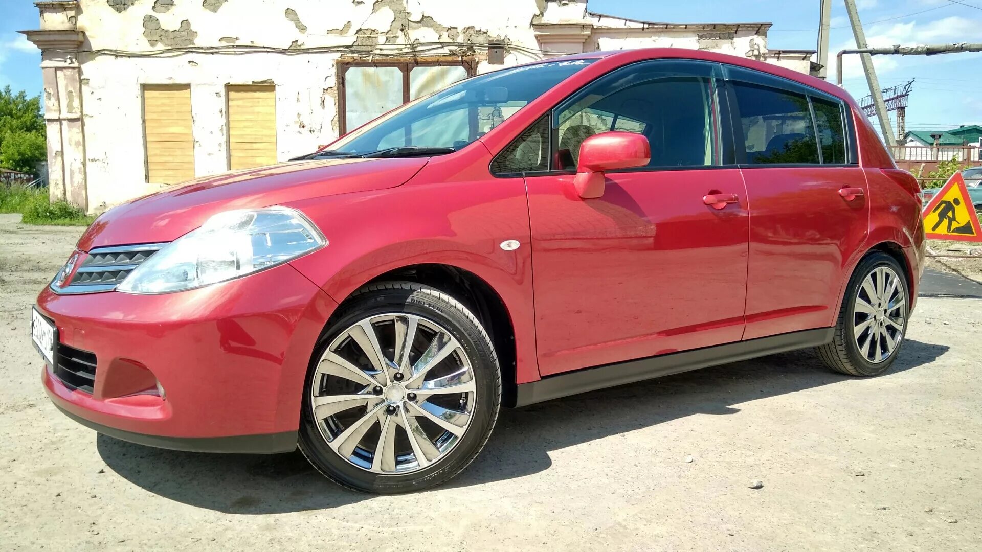 Ниссан тиида на 17 дисках фото В этом сезоне - на новом стиле. - Nissan Tiida (1G), 1,5 л, 2010 года колёсные д