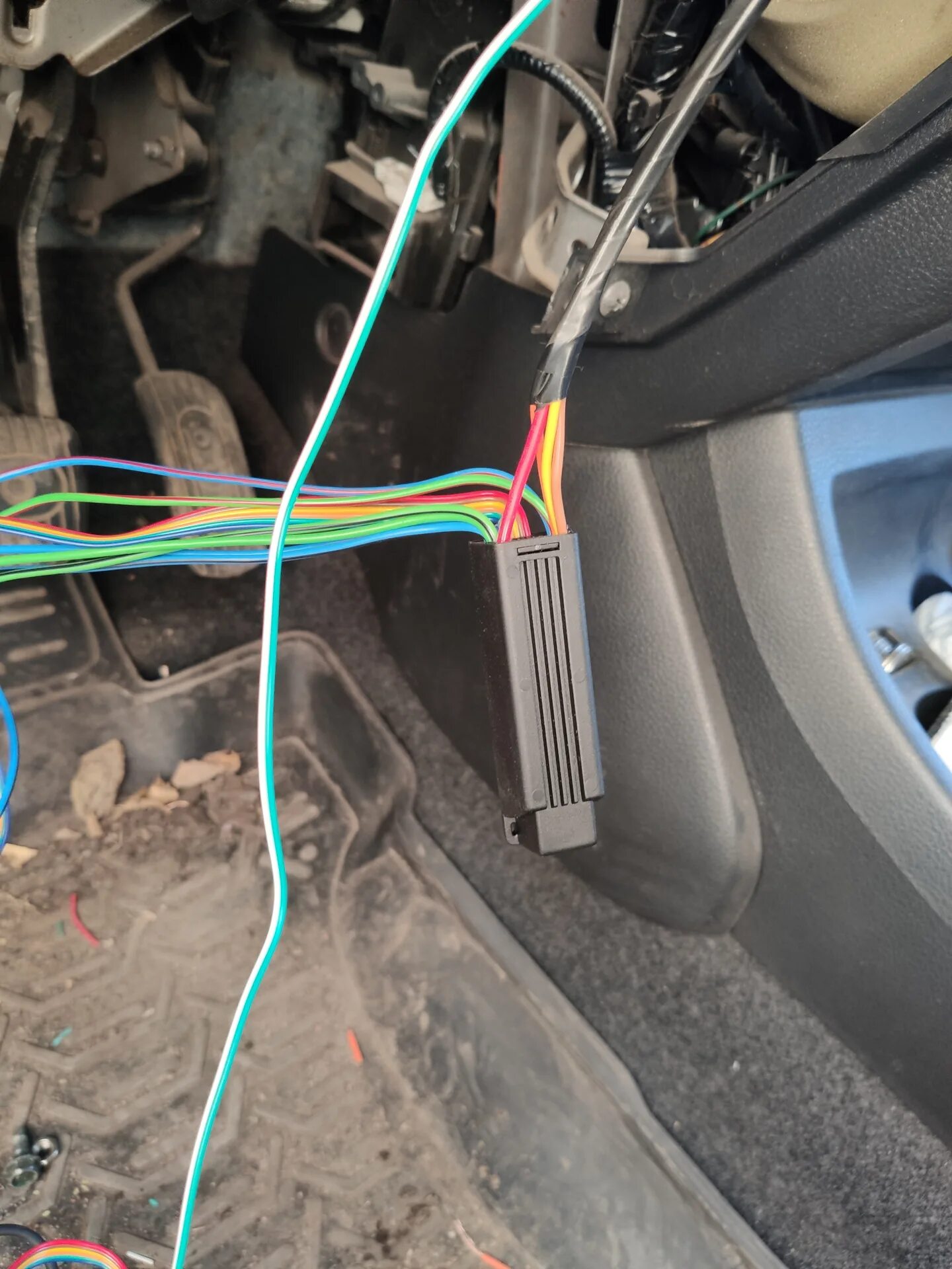Ниссан тиида подключение сигнализации Установка сигнализации PANDORA DX 57 - Nissan Tiida (1G), 1,6 л, 2010 года тюнин
